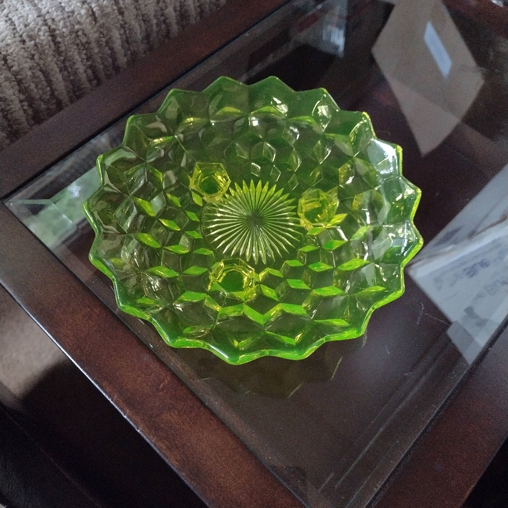 Confirmed *Rare* Fostoria American Canary "Vaseline" Bonbon 1920's *Uranium